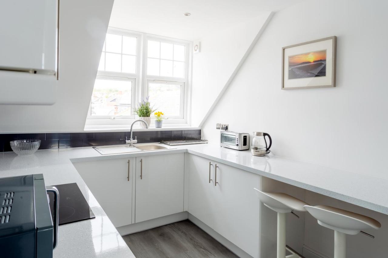 Beach View Luxury Apartment Lyme Regis Exterior foto